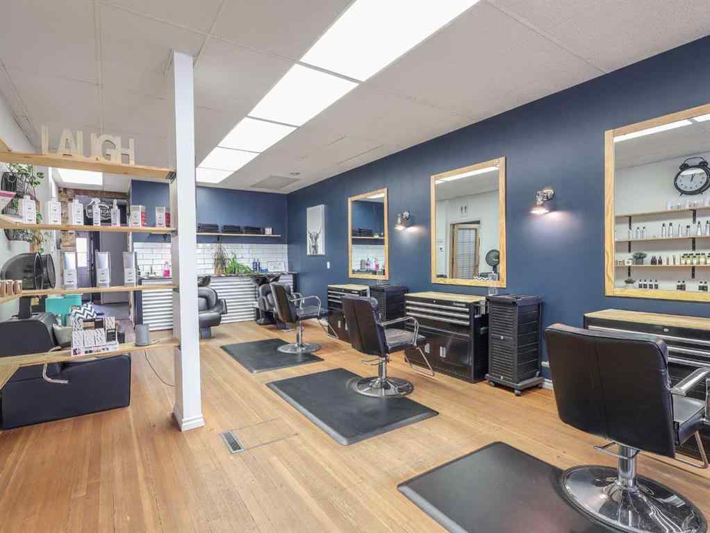 MLS® A2262535 - 5010 50 Street  in Downtown West Stettler, Commercial