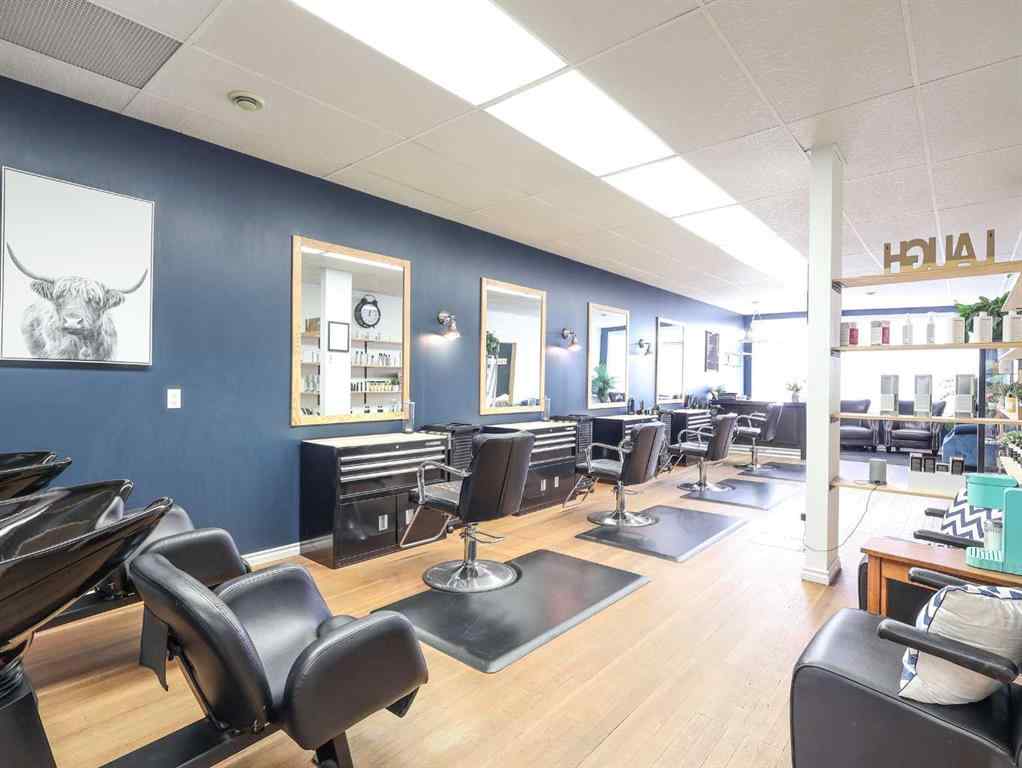 MLS® A2262535 - 5010 50 Street  in Downtown West Stettler, Commercial