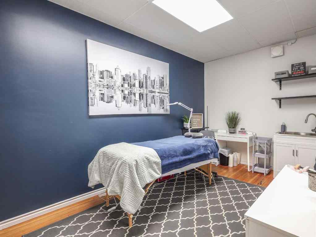 MLS® A2262535 - 5010 50 Street  in Downtown West Stettler, Commercial