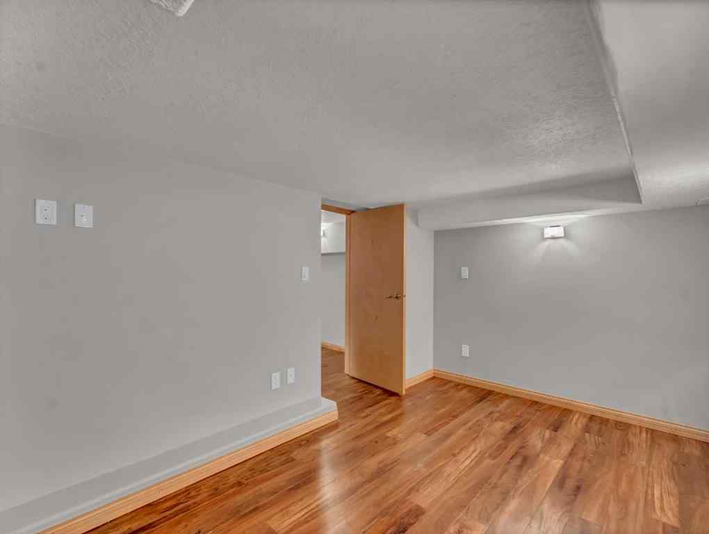 MLS® A2262537 - 427 5 Street SE in SE Hill Medicine Hat, Residential