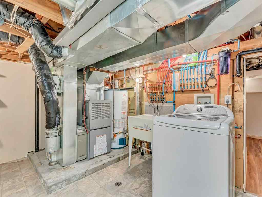 MLS® A2262537 - 427 5 Street SE in SE Hill Medicine Hat, Residential