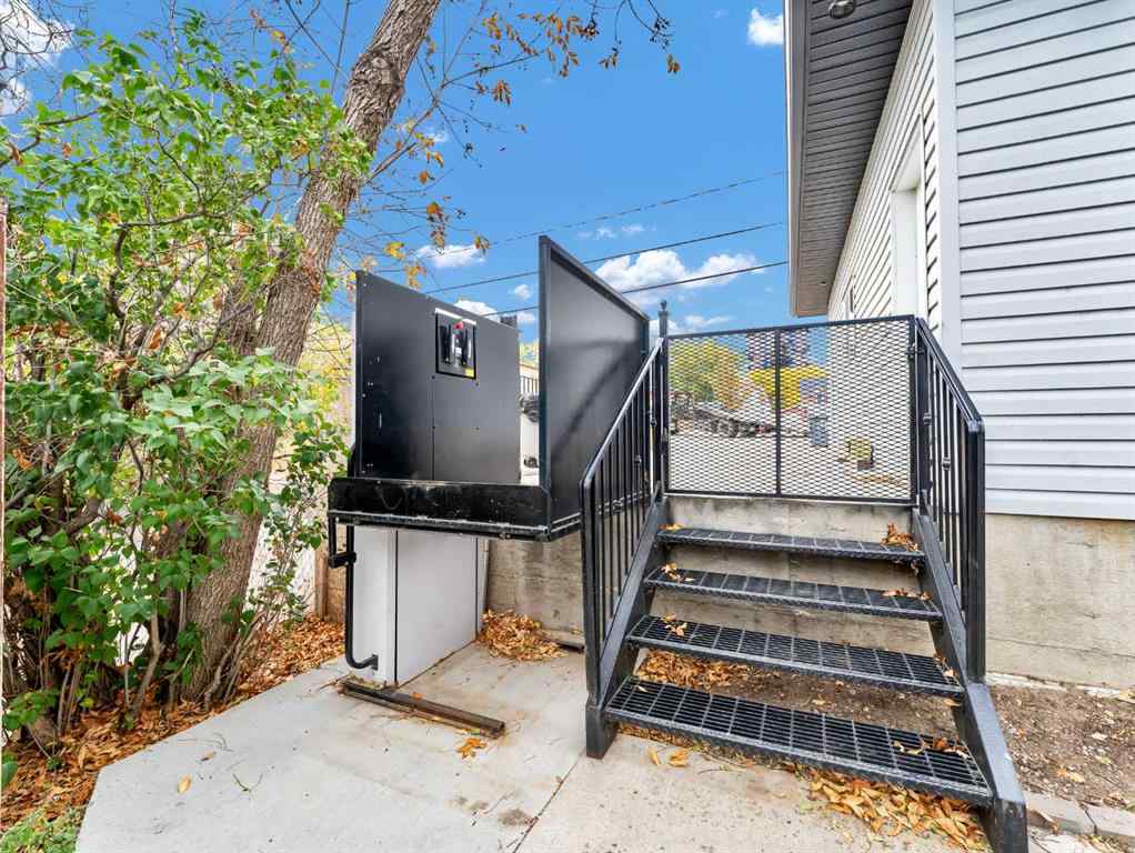 MLS® A2262537 - 427 5 Street SE in SE Hill Medicine Hat, Residential