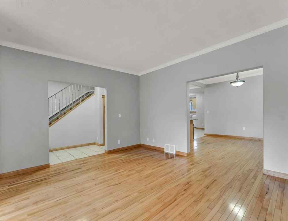 MLS® A2262537 - 427 5 Street SE in SE Hill Medicine Hat, Residential