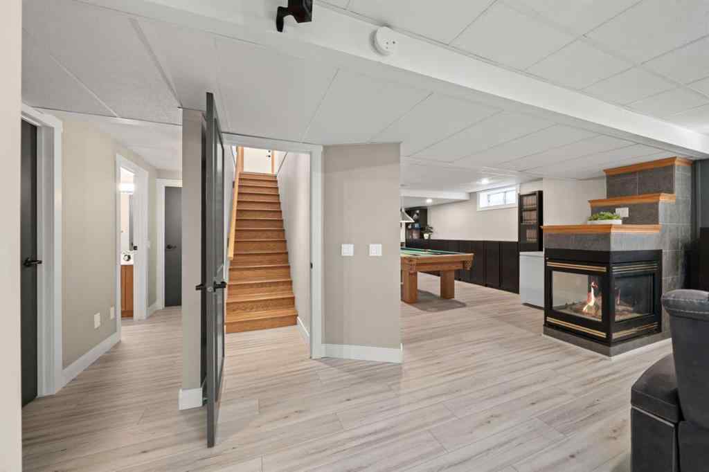 MLS® A2262539 - 177 Hidden Vale Close NW in Hidden Valley Calgary, Residential