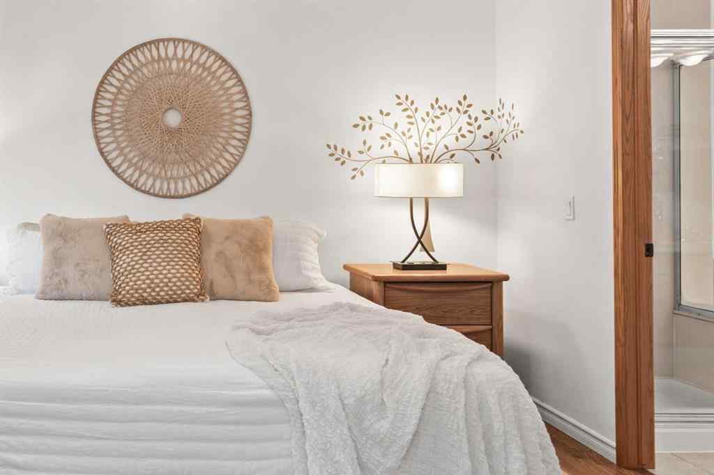 MLS® A2262539 - 177 Hidden Vale Close NW in Hidden Valley Calgary, Residential