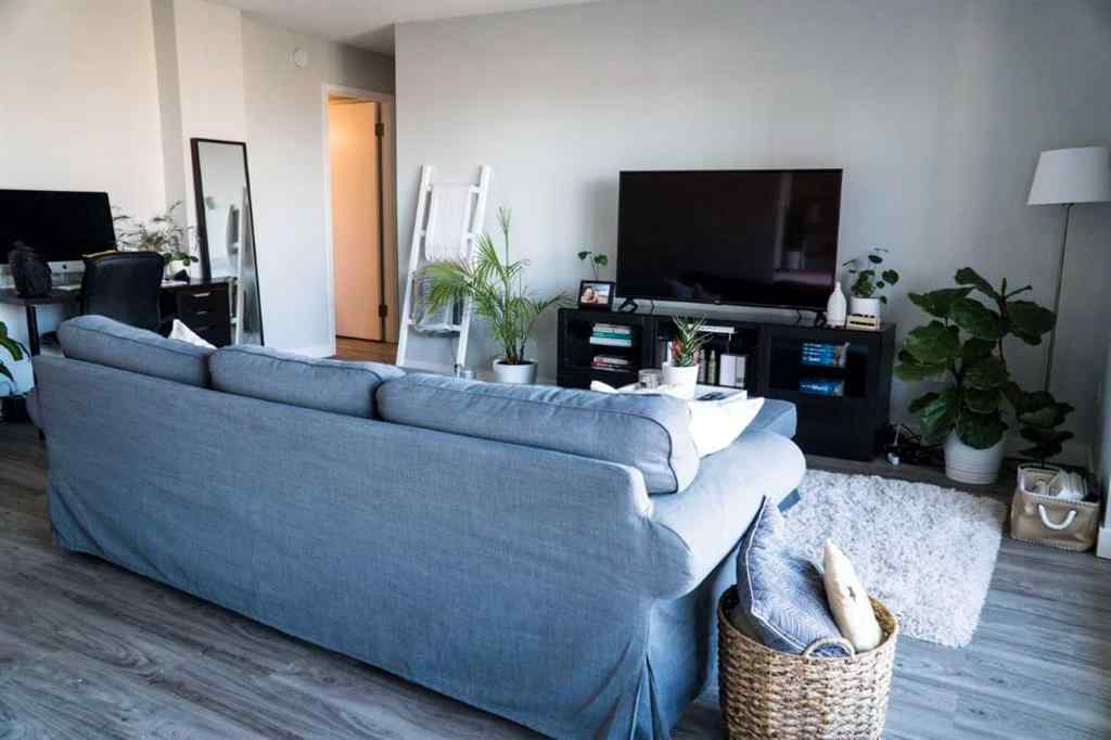 MLS&reg; # A2262542 - Unit #903 1330 15 Avenue SW in Beltline Calgary, Residential Open Houses