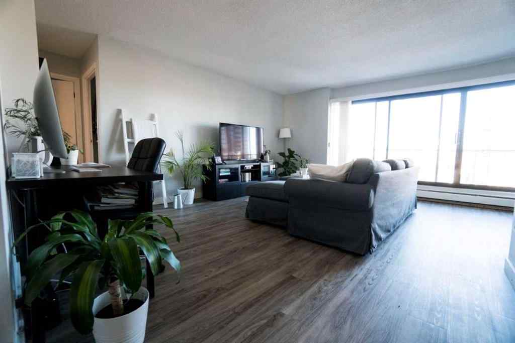 MLS&reg; # A2262542 - Unit #903 1330 15 Avenue SW in Beltline Calgary, Residential Open Houses