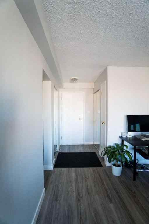 MLS&reg; # A2262542 - Unit #903 1330 15 Avenue SW in Beltline Calgary, Residential Open Houses