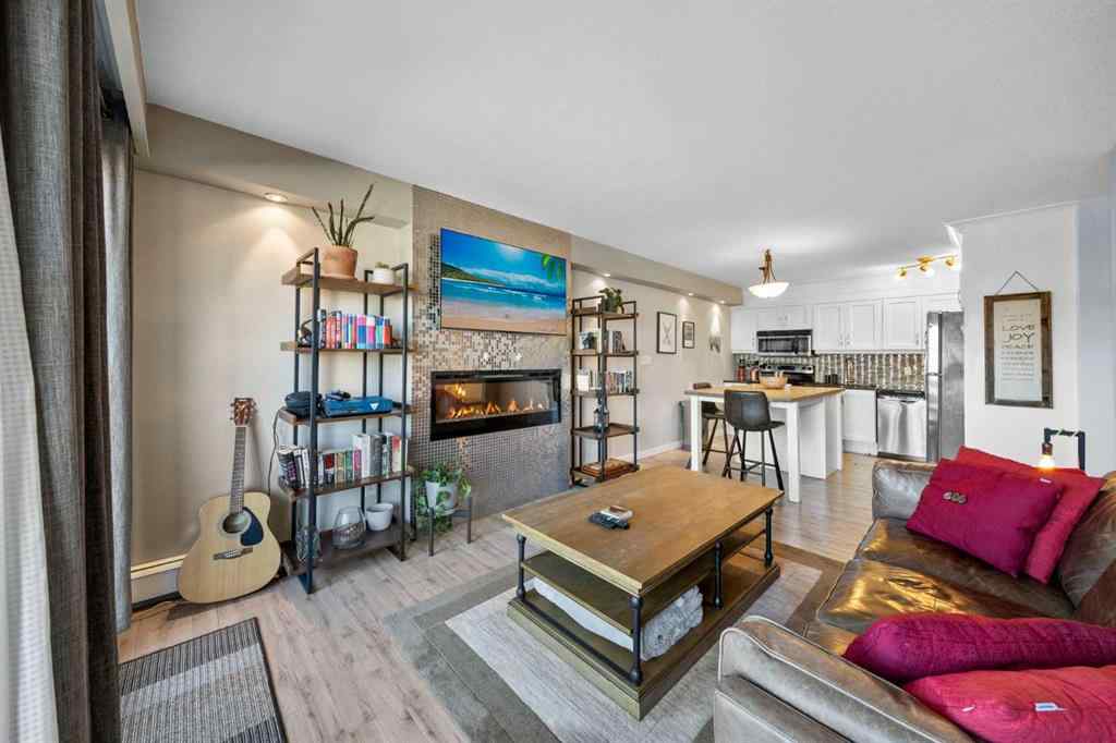 MLS® A2262545 - Unit #304 1222 Kensington Close NW in Hillhurst Calgary, Residential