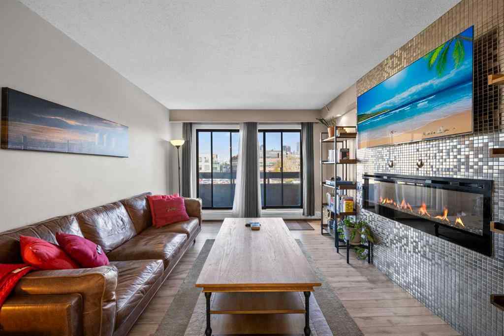 MLS® A2262545 - Unit #304 1222 Kensington Close NW in Hillhurst Calgary, Residential