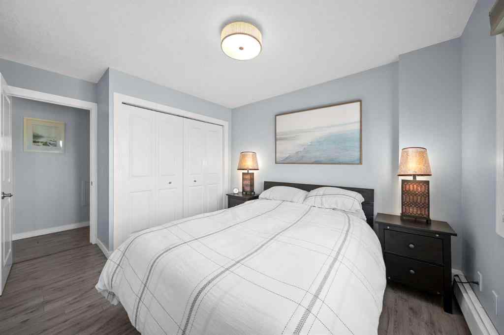 MLS® A2262545 - Unit #304 1222 Kensington Close NW in Hillhurst Calgary, Residential