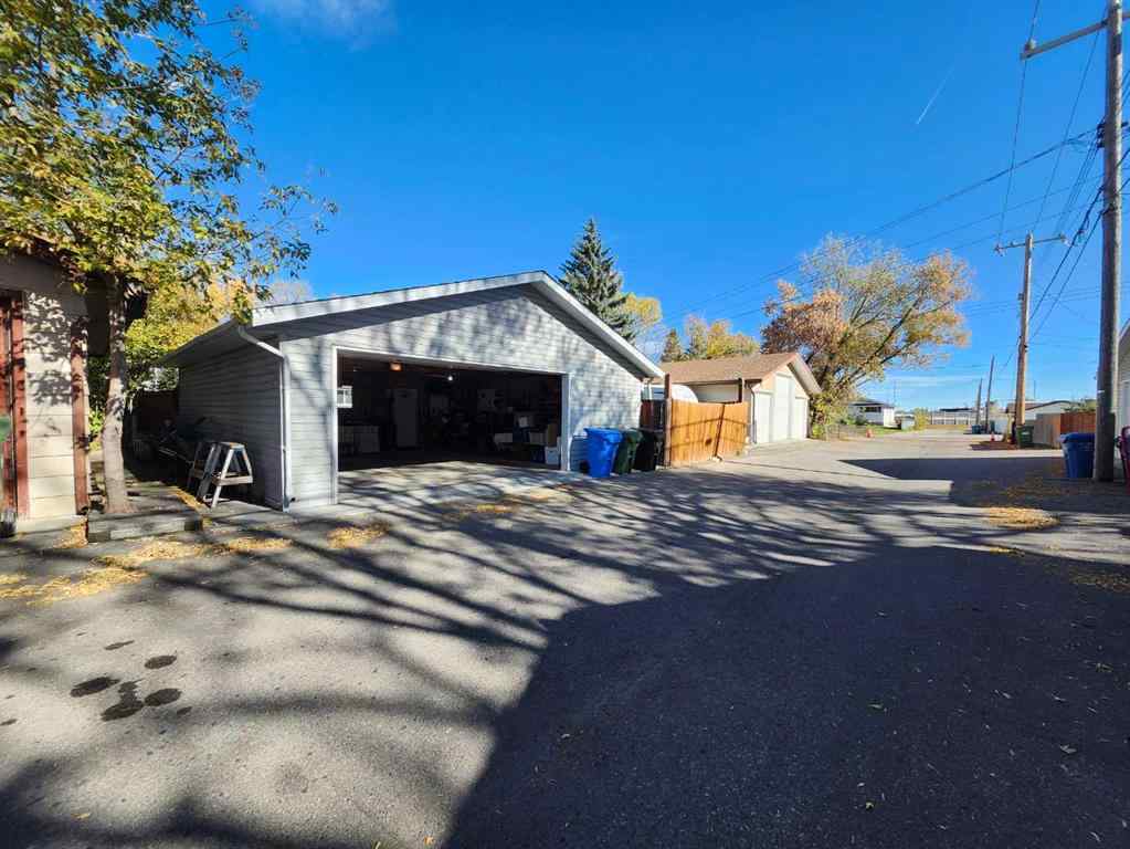 MLS® A2262546 - 8555 Addison Place SE in Acadia Calgary, Residential