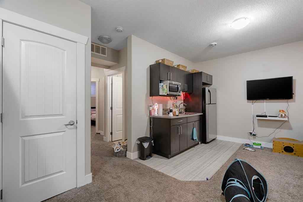 MLS® A2262550 - 313 Heritage Drive  in Parsons North Fort McMurray, Residential