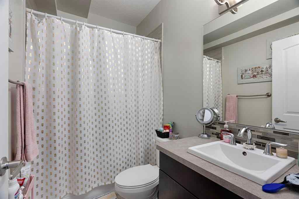 MLS® A2262550 - 313 Heritage Drive  in Parsons North Fort McMurray, Residential