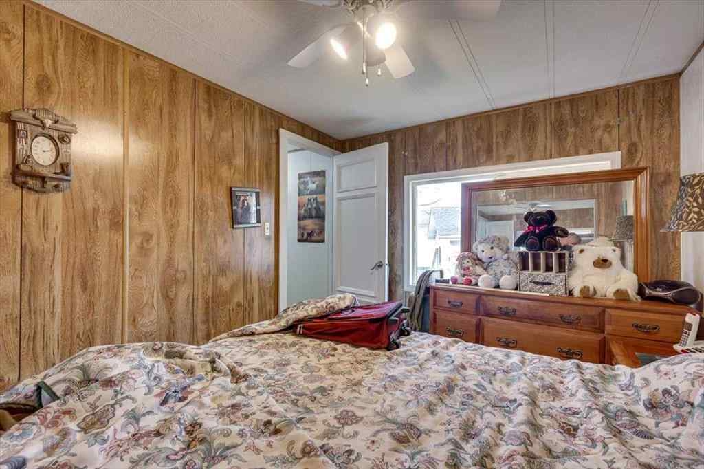 MLS® A2262551 - 4539 Eastview Crescent  in NONE Rimbey, Residential