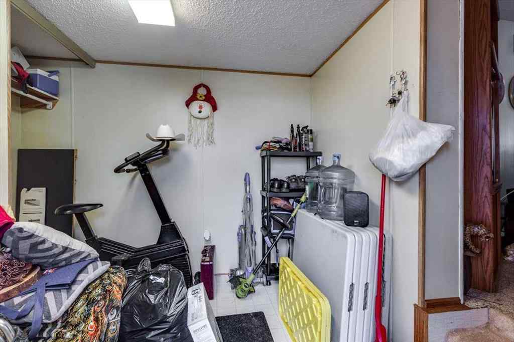 MLS® A2262551 - 4539 Eastview Crescent  in NONE Rimbey, Residential