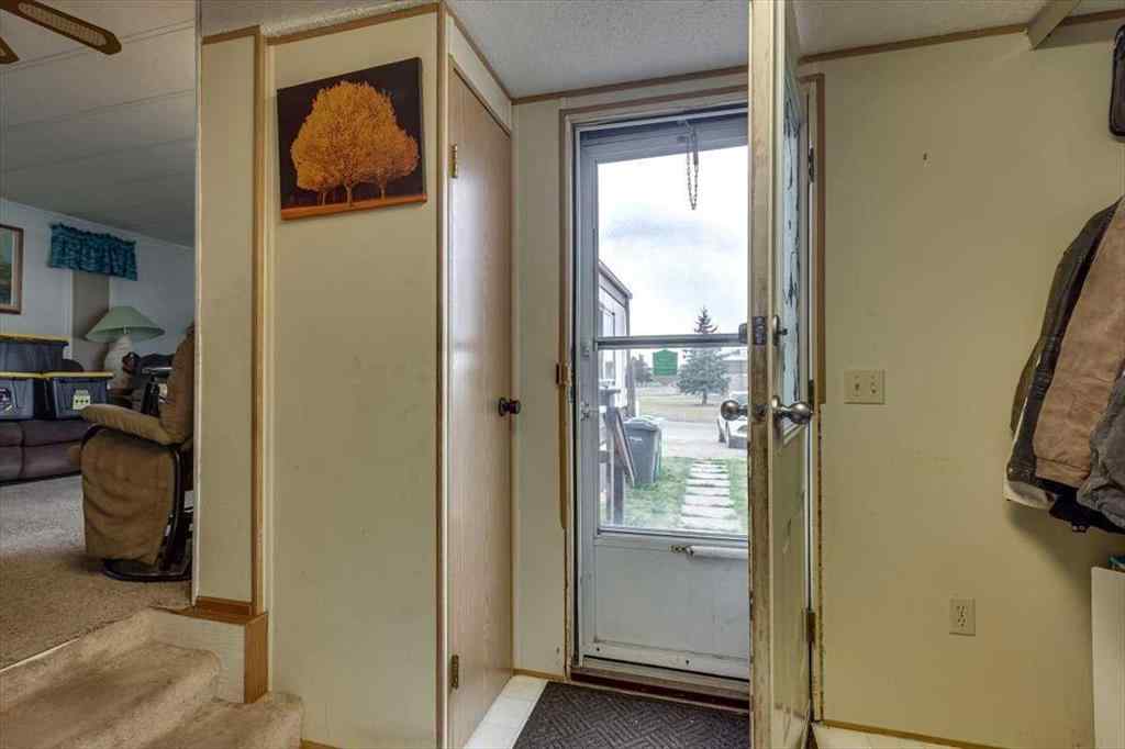 MLS® A2262551 - 4539 Eastview Crescent  in NONE Rimbey, Residential