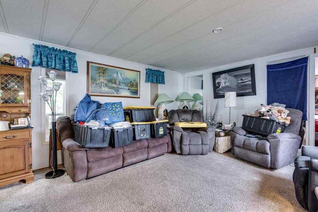 MLS® A2262551 - 4539 Eastview Crescent  in NONE Rimbey, Residential