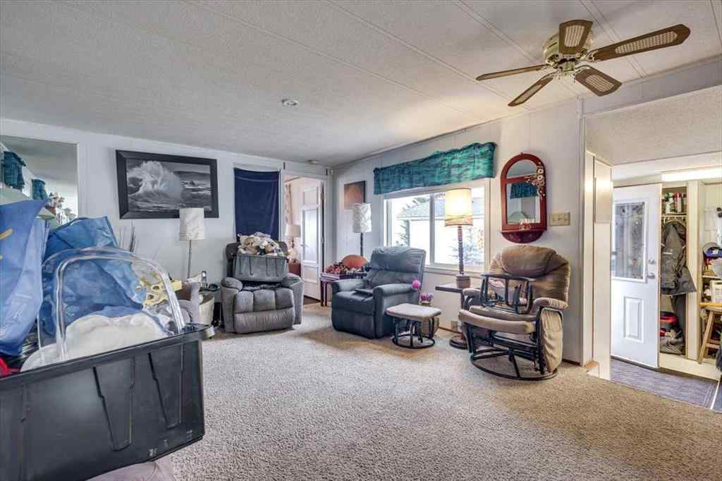 MLS® A2262551 - 4539 Eastview Crescent  in NONE Rimbey, Residential