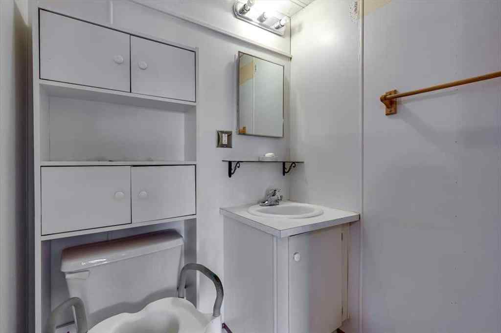 MLS® A2262551 - 4539 Eastview Crescent  in NONE Rimbey, Residential