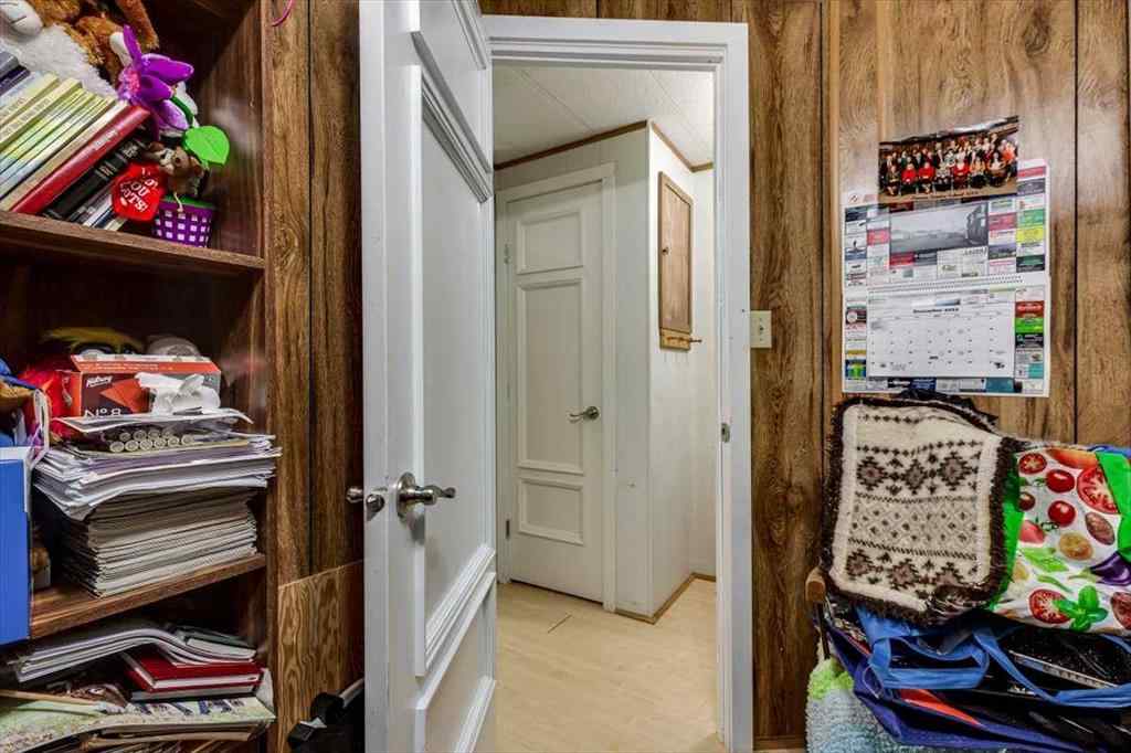 MLS® A2262551 - 4539 Eastview Crescent  in NONE Rimbey, Residential