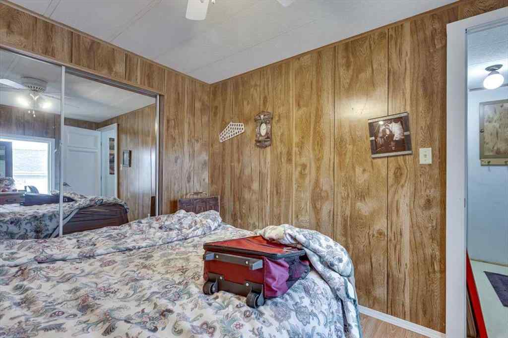 MLS® A2262551 - 4539 Eastview Crescent  in NONE Rimbey, Residential