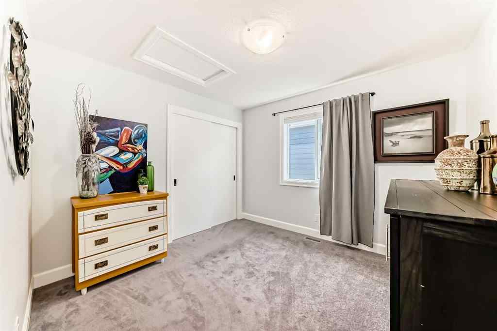 MLS® A2262552 - 404 Yorkville Avenue SW in Yorkville Calgary, Residential