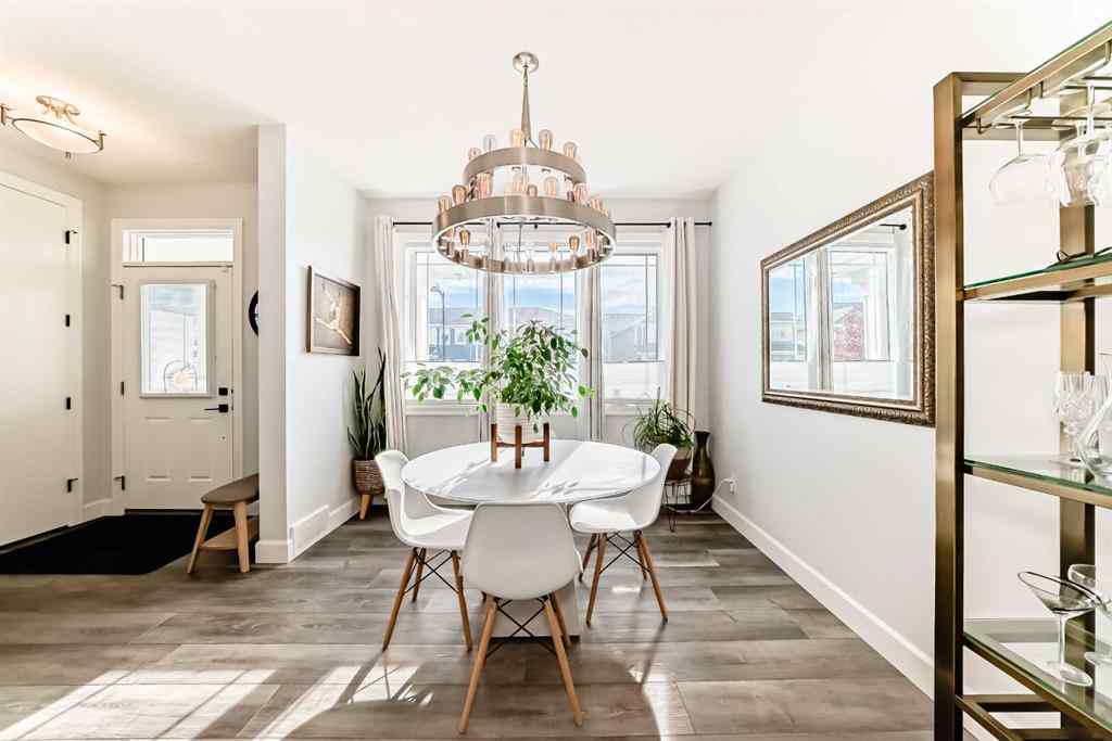 MLS® A2262552 - 404 Yorkville Avenue SW in Yorkville Calgary, Residential