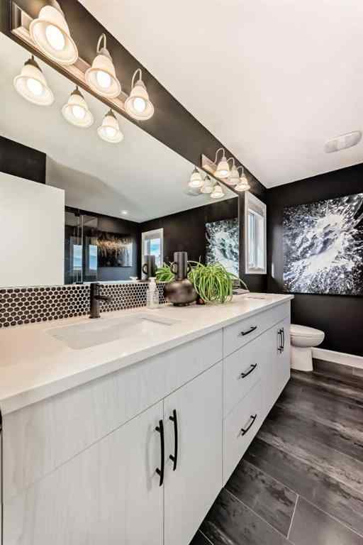 MLS® A2262552 - 404 Yorkville Avenue SW in Yorkville Calgary, Residential