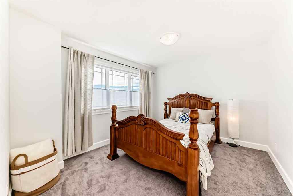 MLS® A2262552 - 404 Yorkville Avenue SW in Yorkville Calgary, Residential