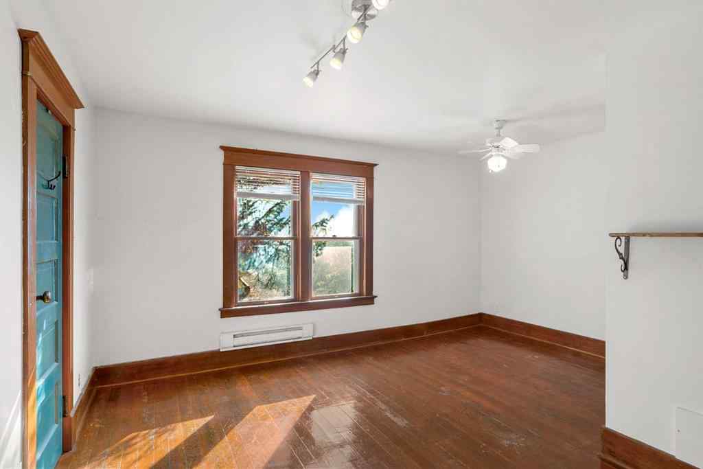 MLS® A2262561 - 2452 28 Avenue SW in Richmond Calgary, Residential