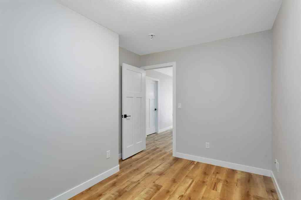 MLS® A2262567 - 5043 56 Street  in Dodds Lake Innisfail, Residential