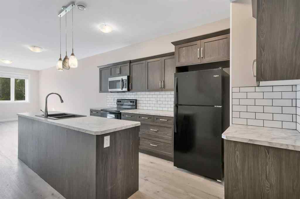 MLS® A2262567 - 5043 56 Street  in Dodds Lake Innisfail, Residential