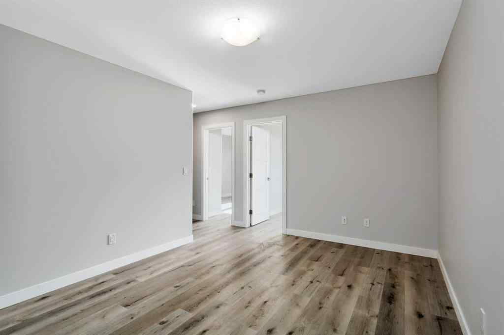 MLS® A2262567 - 5043 56 Street  in Dodds Lake Innisfail, Residential