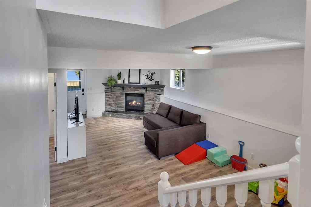 MLS® A2262570 - 145 Coventry Place NE in Coventry Hills Calgary, Residential