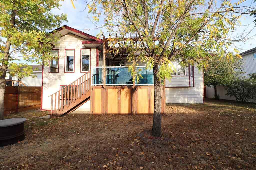 MLS® A2262571 - 2288 7 Avenue NE in Northeast Crescent Heights Medicine Hat, Residential