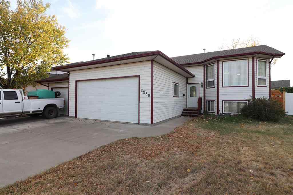 MLS® A2262571 - 2288 7 Avenue NE in Northeast Crescent Heights Medicine Hat, Residential