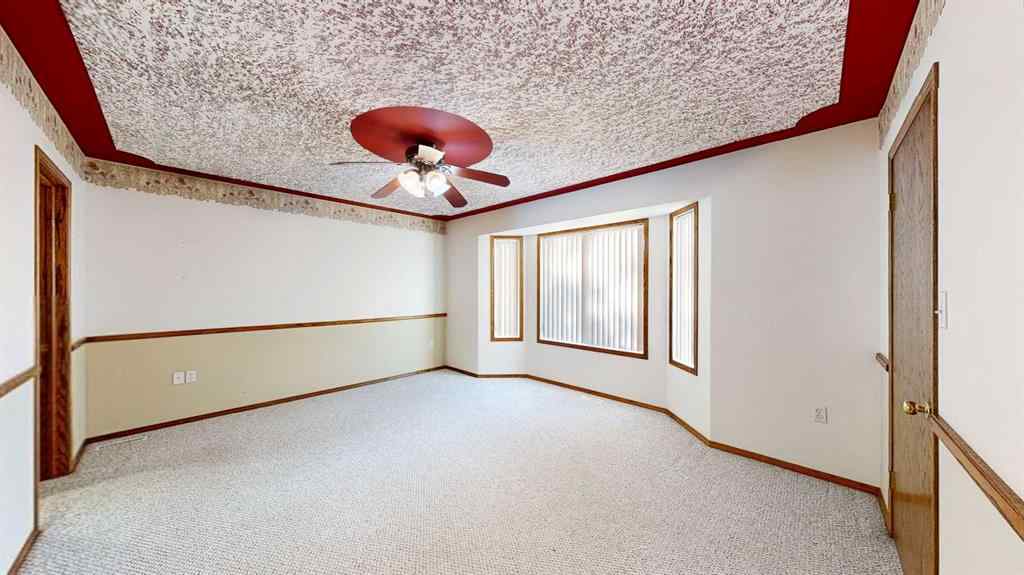 MLS® A2262571 - 2288 7 Avenue NE in Northeast Crescent Heights Medicine Hat, Residential