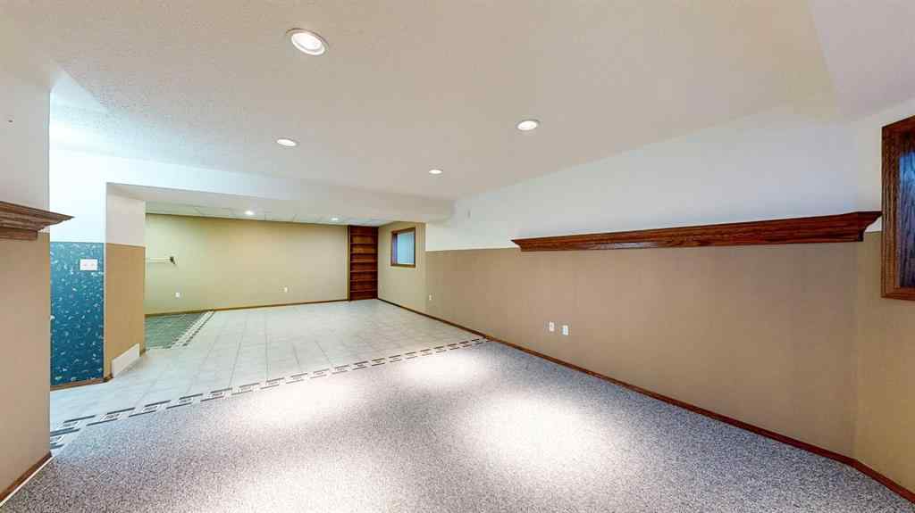 MLS® A2262571 - 2288 7 Avenue NE in Northeast Crescent Heights Medicine Hat, Residential