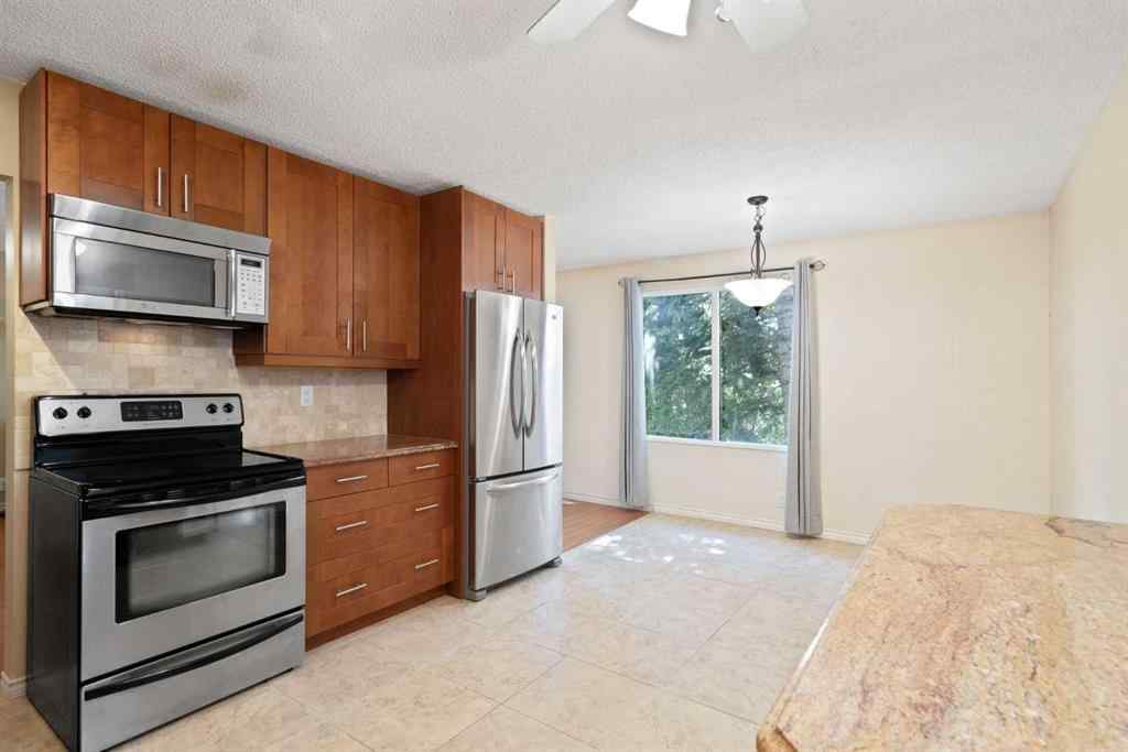 MLS® A2262572 - 84 Maranda Close NE in Marlborough Calgary, Residential