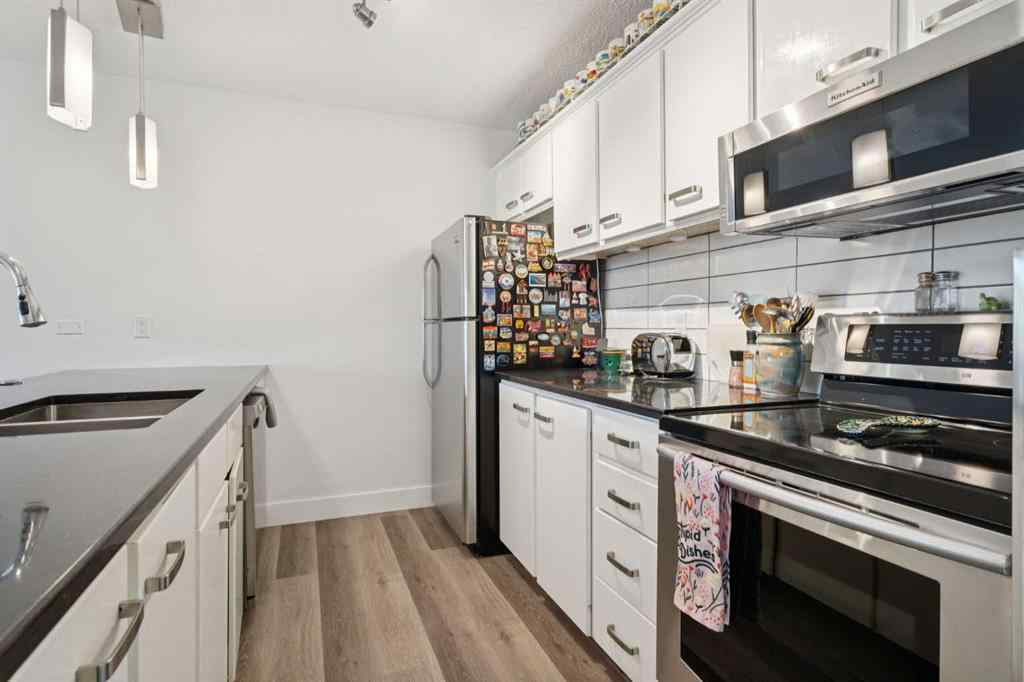 MLS® A2262573 - Unit #1 1606 34 Avenue SW in South Calgary Calgary, Residential