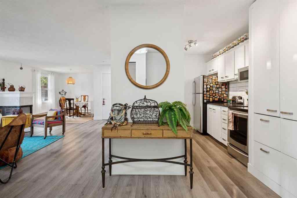 MLS® A2262573 - Unit #1 1606 34 Avenue SW in South Calgary Calgary, Residential