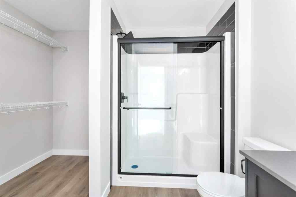 MLS® A2262574 - 122 Norseman Close  in Oxford Landing Penhold, Residential