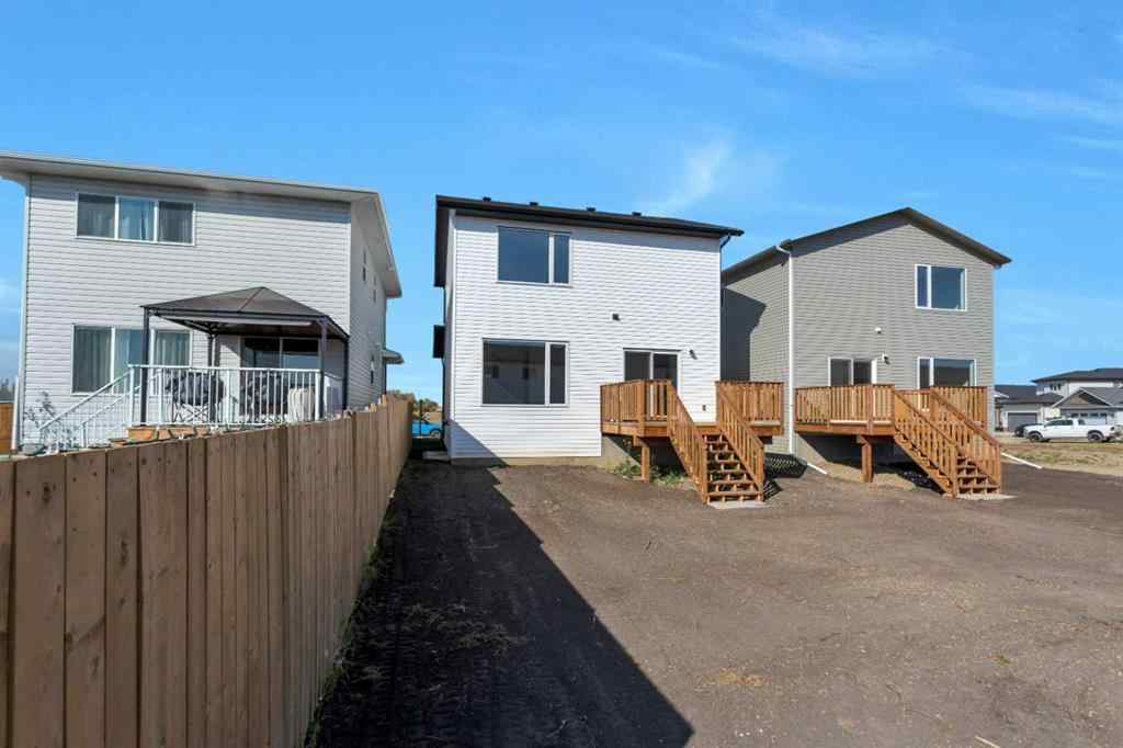 MLS® A2262574 - 122 Norseman Close  in Oxford Landing Penhold, Residential