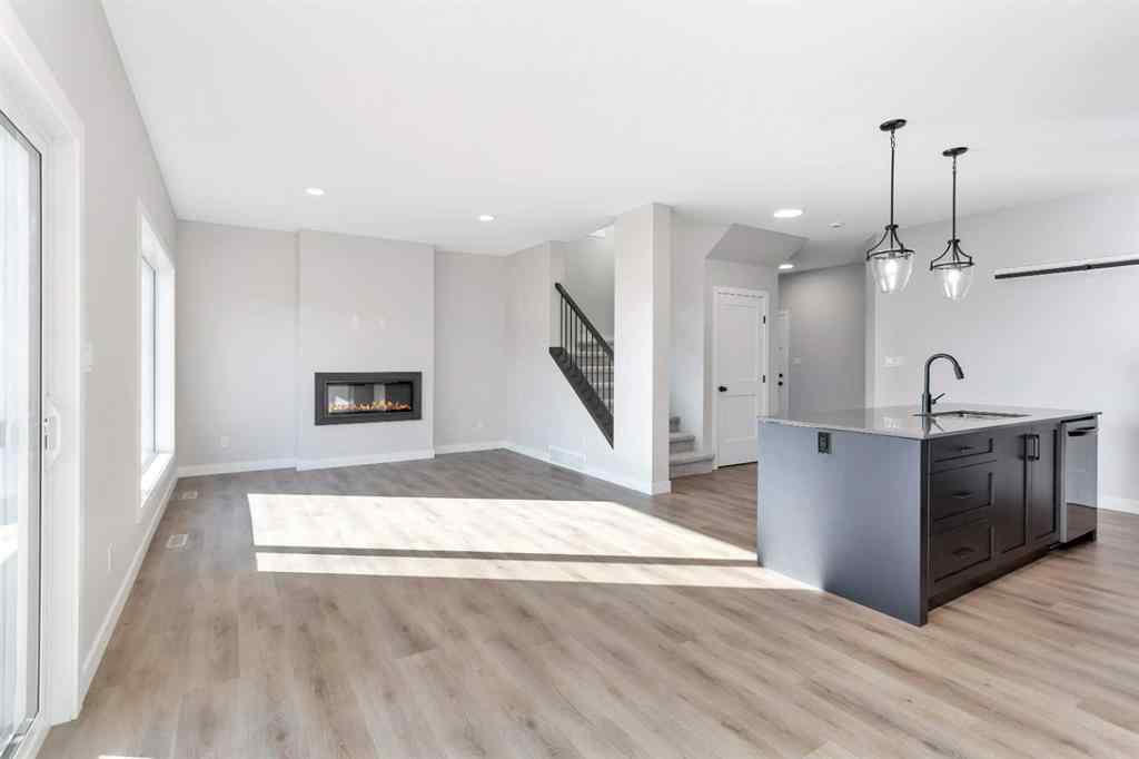 MLS® A2262574 - 122 Norseman Close  in Oxford Landing Penhold, Residential