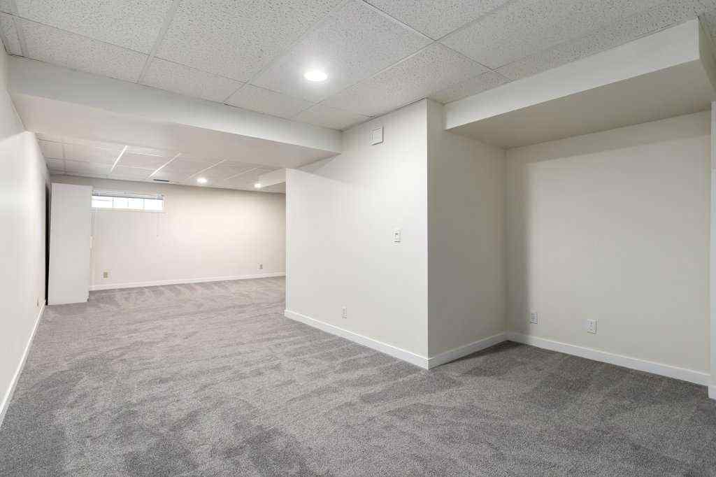 MLS® A2262576 - Unit #4 1939 25A Street SW in Killarney/Glengarry Calgary, Residential