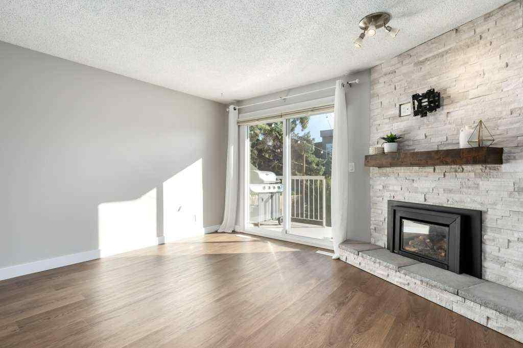 MLS® A2262576 - Unit #4 1939 25A Street SW in Killarney/Glengarry Calgary, Residential