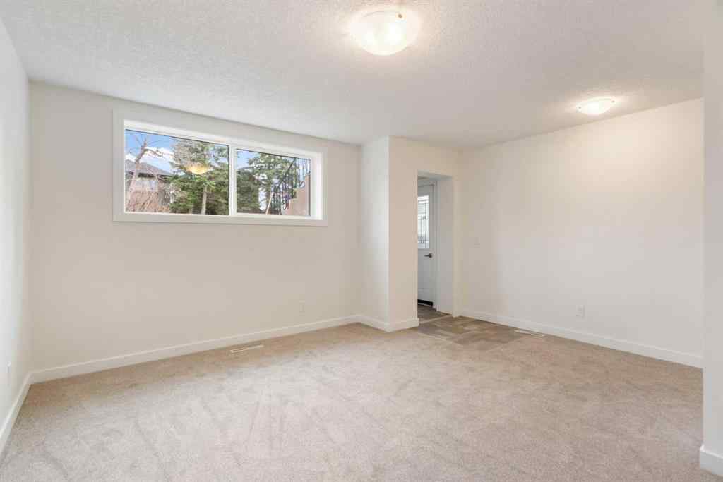 MLS® A2262577 - 2815 41 Street SW in Glenbrook Calgary, Residential