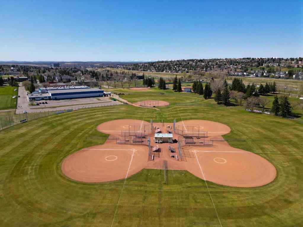 MLS® A2262577 - 2815 41 Street SW in Glenbrook Calgary, Residential