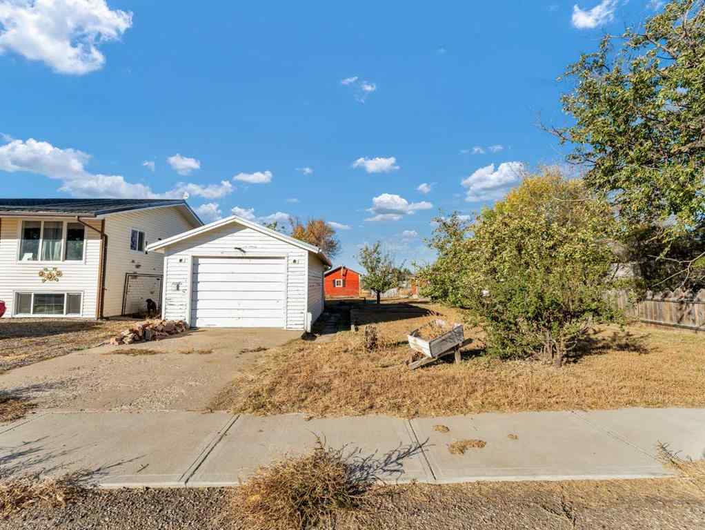 MLS® A2262578 - 80 Pacific Avenue  in NONE Irvine, Residential